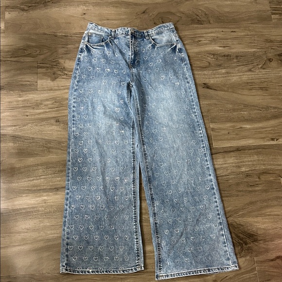 Oat New York Denim - High-Rise Wide Leg Heart Print Jeans - Light Blue